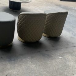 ghế đôn cánh cong mềm mại_5